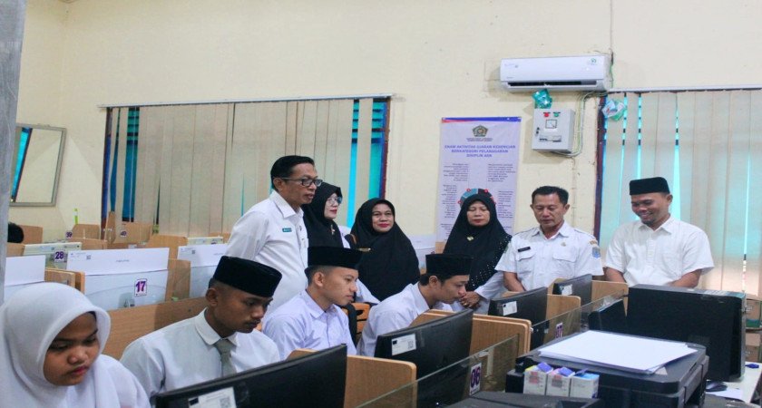 Kakan Kemenag Kota Binjai Monitoring OMI di MAN Binjai