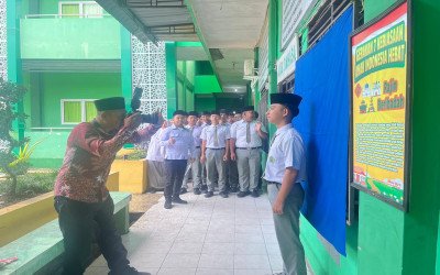 Siswa Kelas XII MAN Binjai Laksanakan Pemotretan Foto Ijazah, Persiapan Menuju Kelulusan