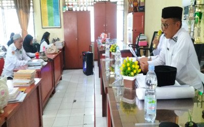 Jaga Silaturahmi dan Kerjasama, Kakankemenaf Binjai Ajak Guru MAN Binjai Selesaikan Masalah dengan Bijak